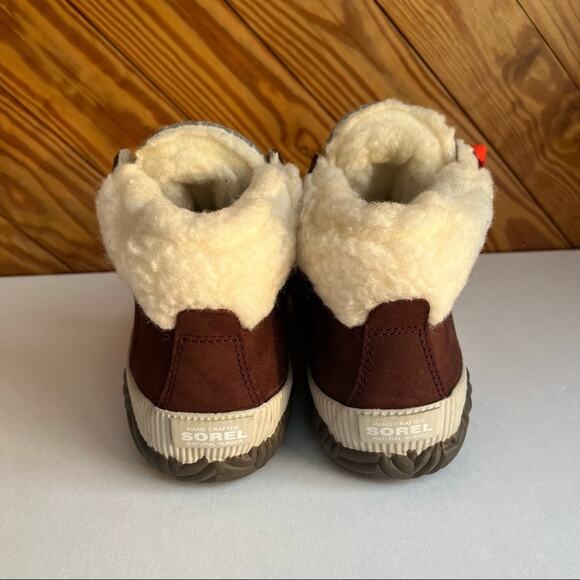 SOREL Out 'N About Conquest Waterproof Boot - Picture 6 of 9